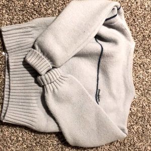 Very nice Quality, not as itchy as you expect.